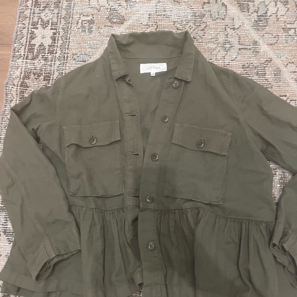 The Great green / olive / army shirt jacket with peplum detail.  Size 0 / XS. - Picture 2 of 3